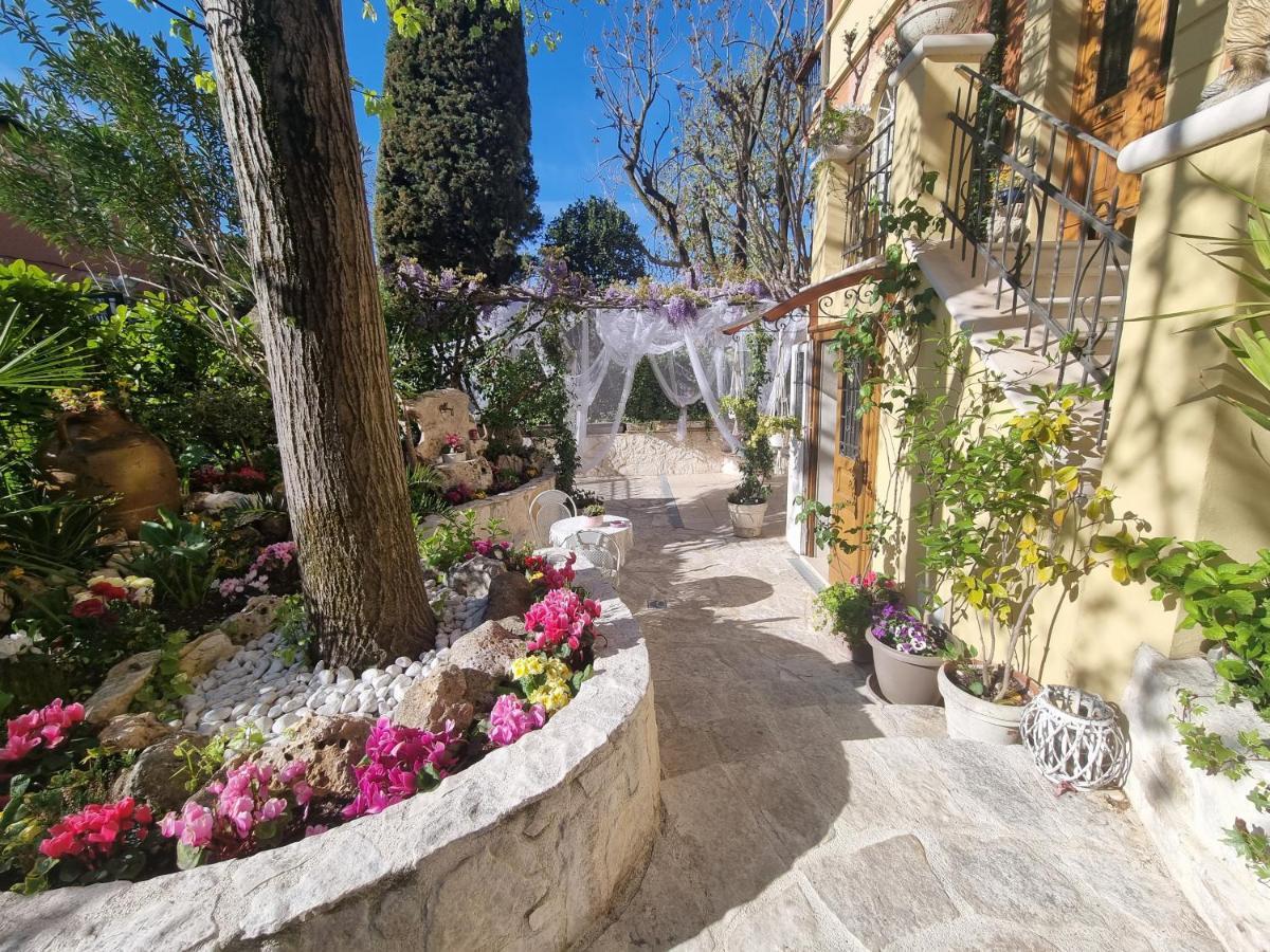 Stella Del Mar Bed & Breakfast Bologna Bagian luar foto